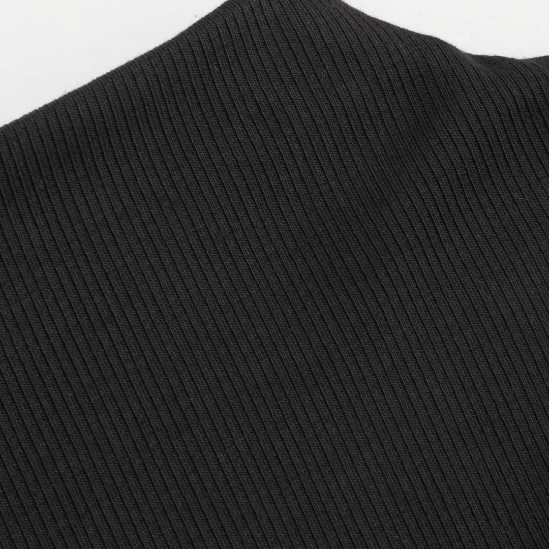 Midi-Kleid mit Hohem Kragen